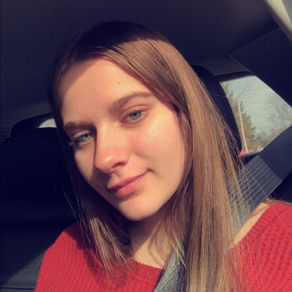 Meet your Posher, Marissa